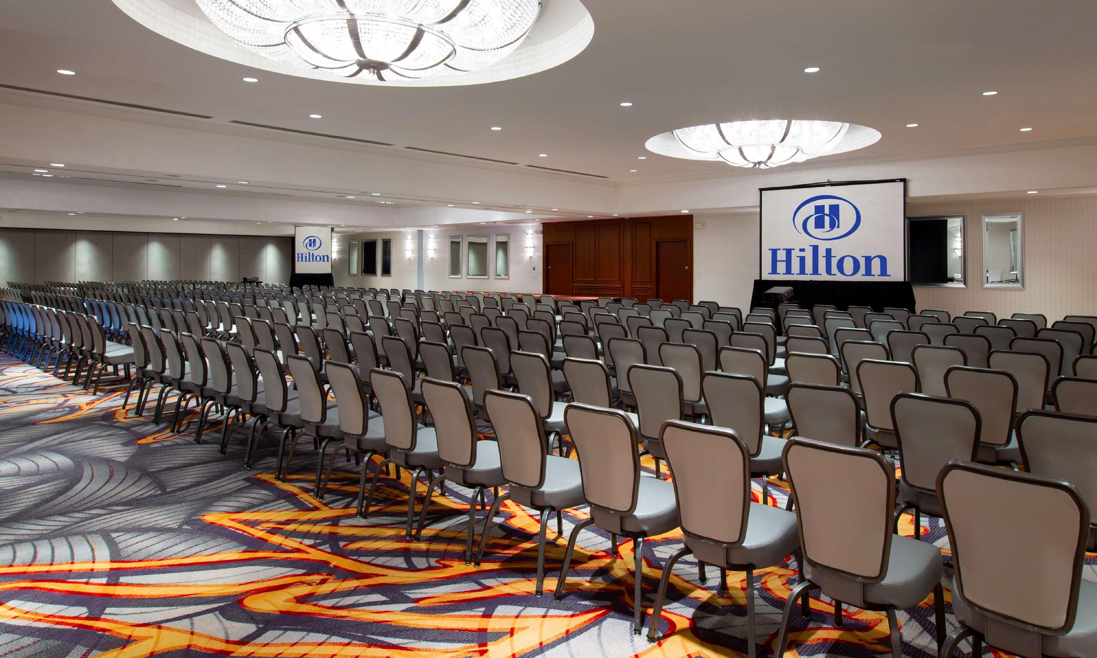 Hilton Chicago/Northbrook Hotel Екстериор снимка