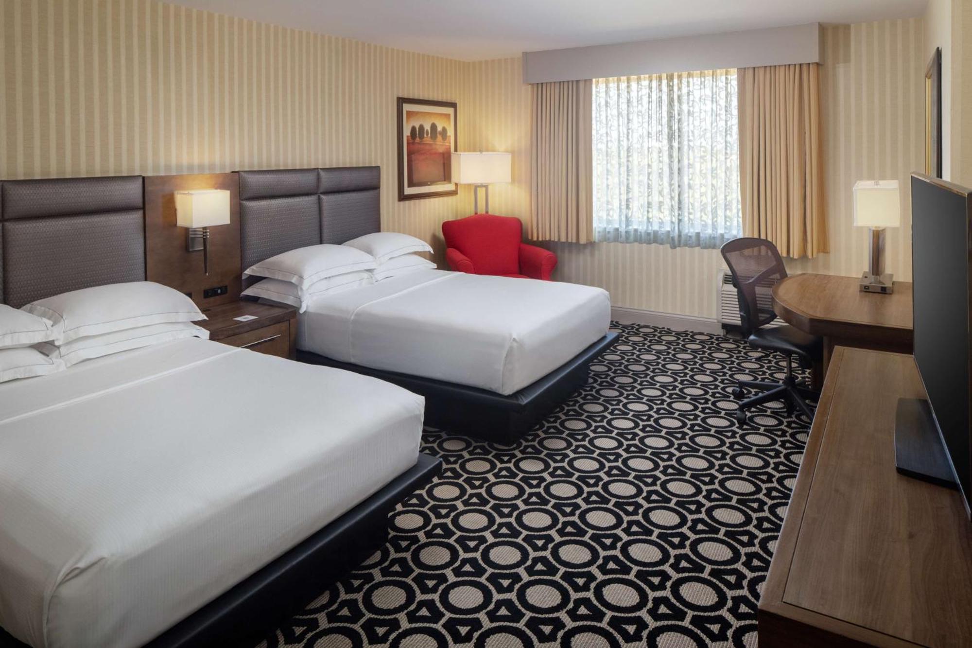 Hilton Chicago/Northbrook Hotel Екстериор снимка