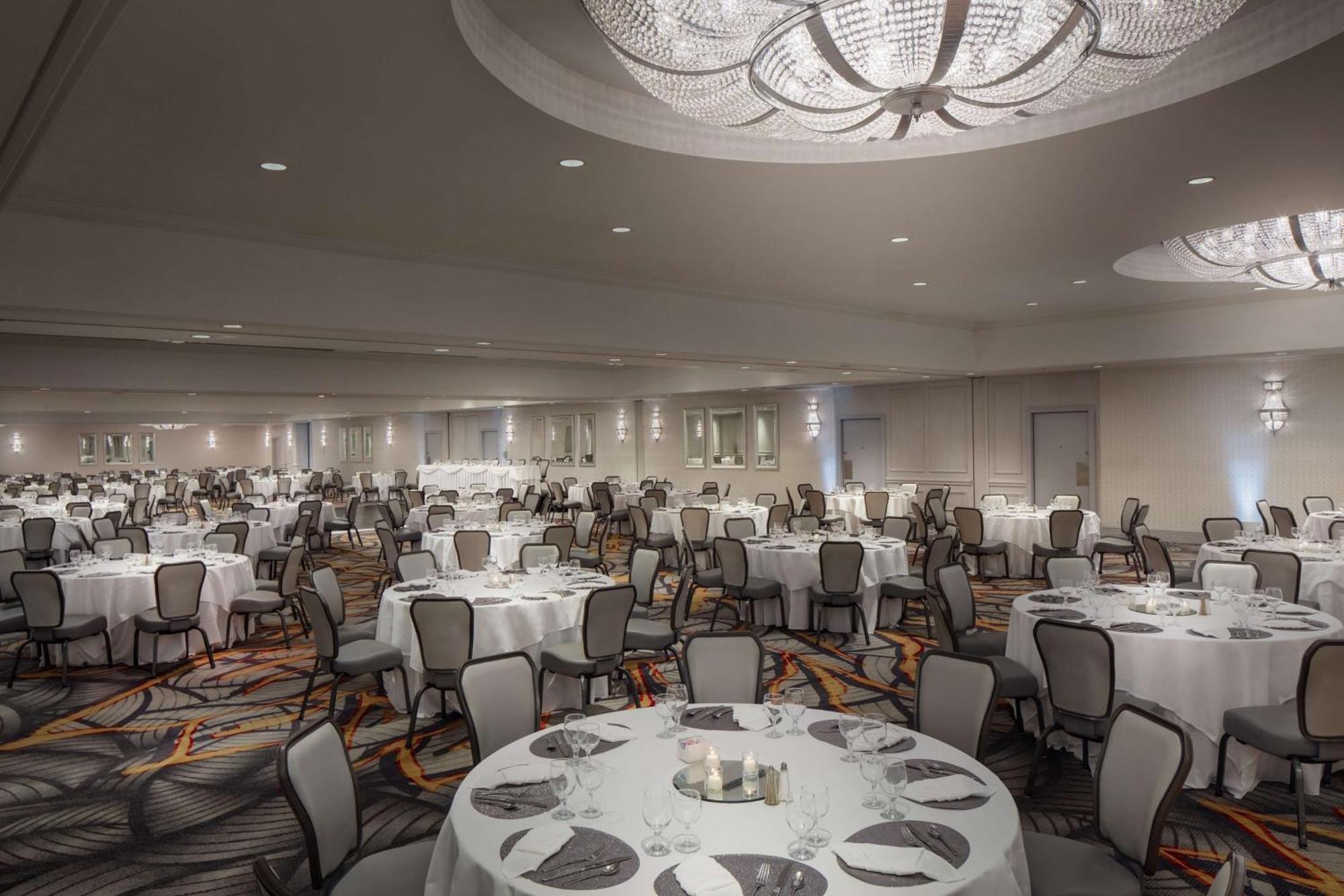 Hilton Chicago/Northbrook Hotel Екстериор снимка