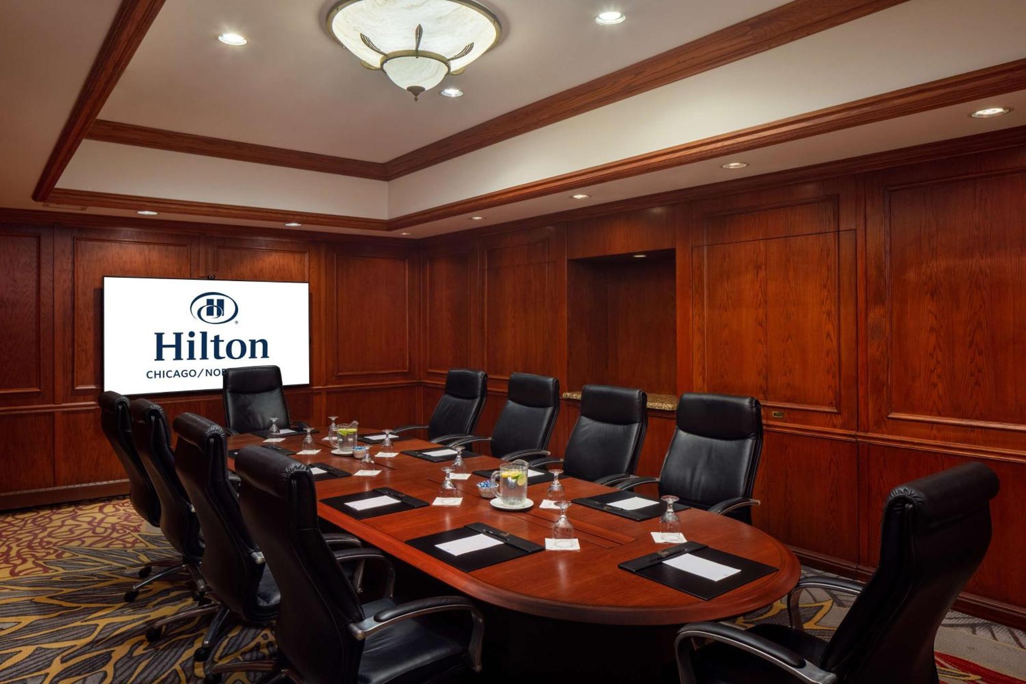 Hilton Chicago/Northbrook Hotel Екстериор снимка