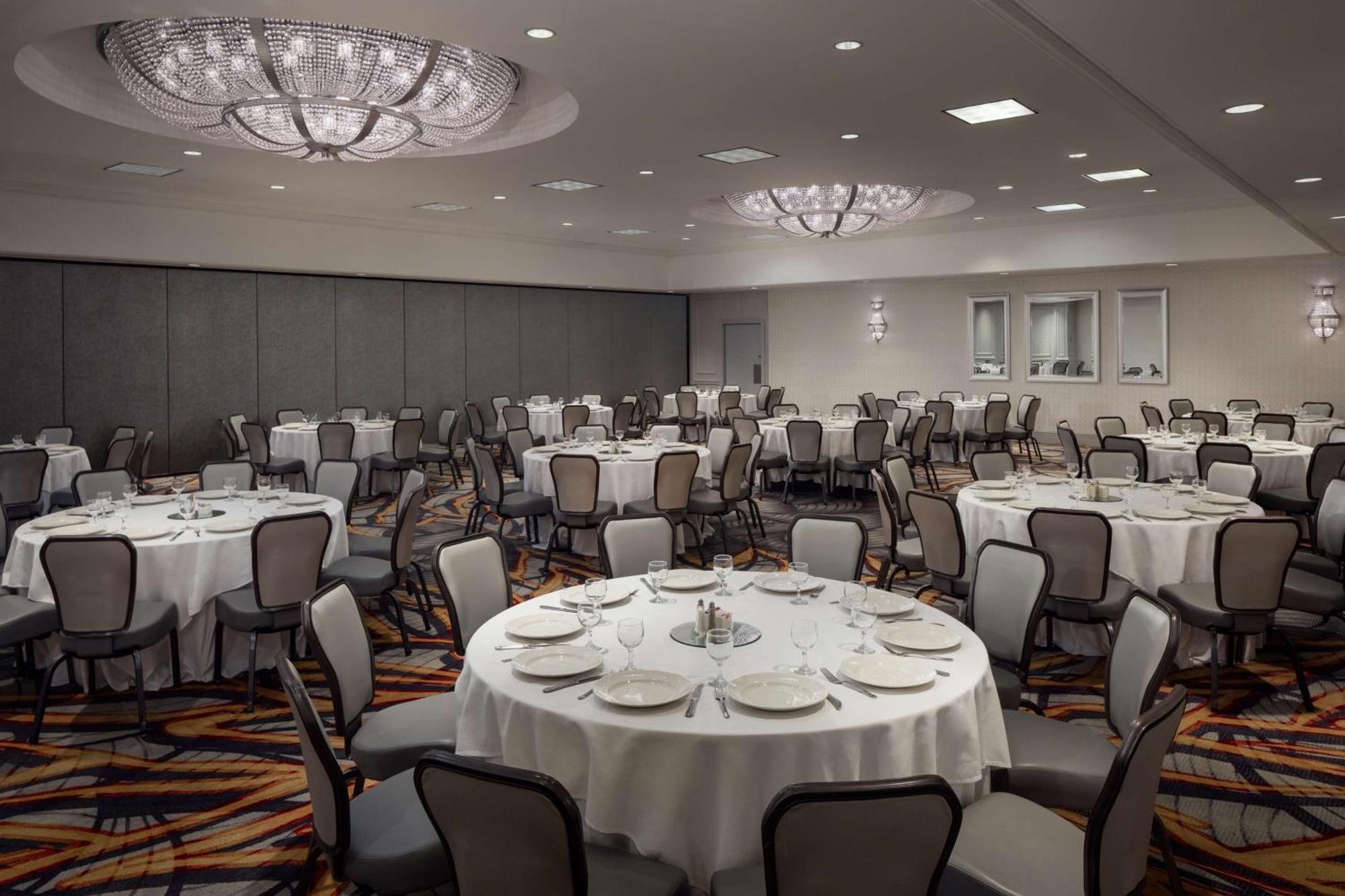 Hilton Chicago/Northbrook Hotel Екстериор снимка
