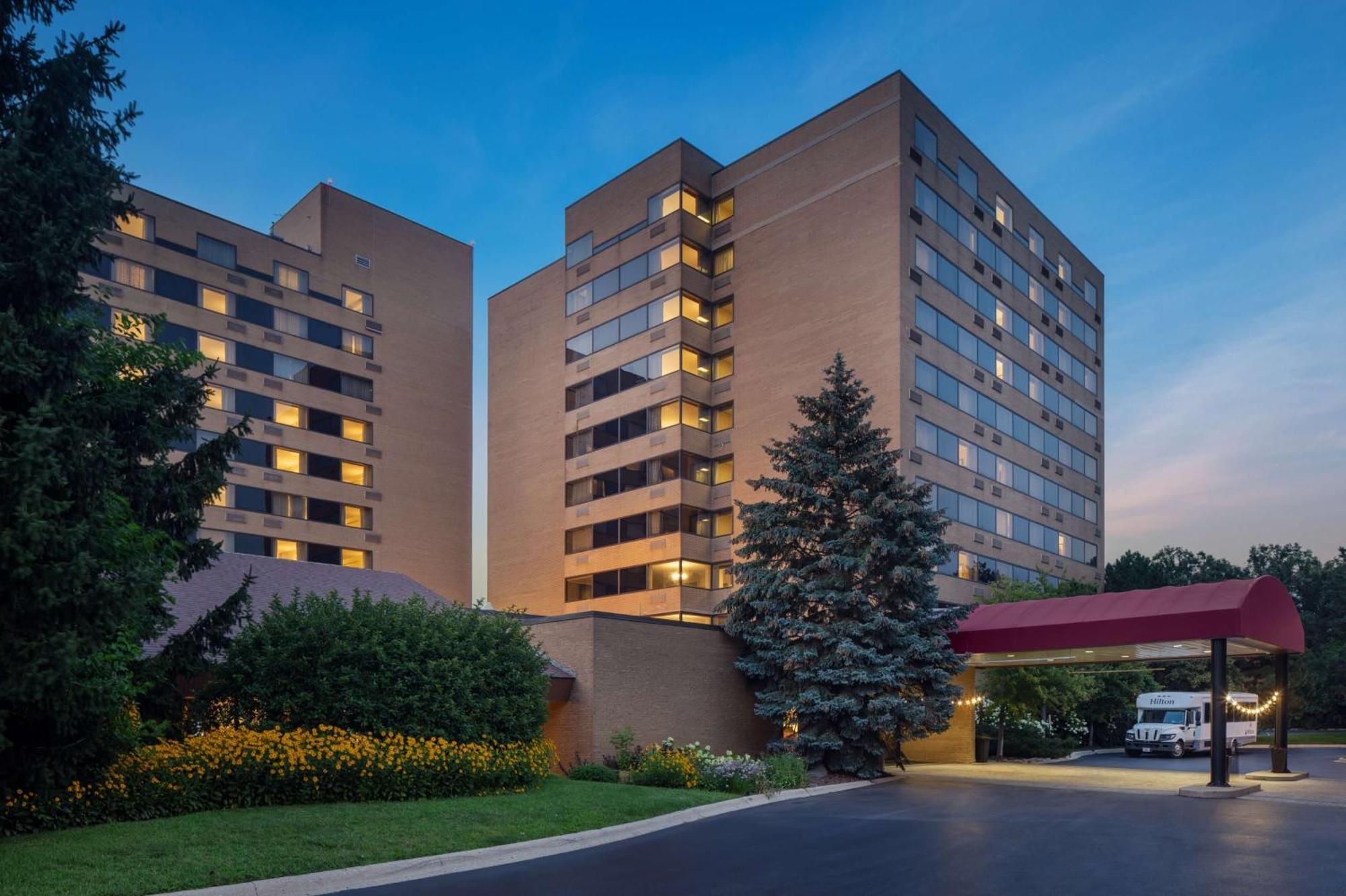 Hilton Chicago/Northbrook Hotel Екстериор снимка